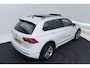 Volkswagen Tiguan 1.5 TSI Highline Business R-Line | Panoramadak | Org NL | Carplay | Camera | Navigatie | LED | Digital Cockpit |