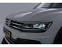 Volkswagen Tiguan 1.5 TSI Highline Business R-Line | Panoramadak | Org NL | Carplay | Camera | Navigatie | LED | Digital Cockpit |