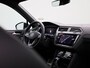 Volkswagen Tiguan 1.5 TSI R-Line Business | Achteruitrijcamera | Trekhaak |  Adaptive cruise control | Stoelverwarming | Navigatie | 19 inch licht metalen velgen | Panorama schuif-/kanteldak |