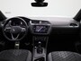 Volkswagen Tiguan 1.5 TSI R-Line Business | Achteruitrijcamera | Trekhaak |  Adaptive cruise control | Stoelverwarming | Navigatie | 19 inch licht metalen velgen | Panorama schuif-/kanteldak |