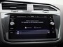 Volkswagen Tiguan 1.5 TSI R-Line Business | Achteruitrijcamera | Trekhaak |  Adaptive cruise control | Stoelverwarming | Navigatie | 19 inch licht metalen velgen | Panorama schuif-/kanteldak |