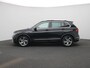 Volkswagen Tiguan 1.5 TSI R-Line Business | Achteruitrijcamera | Trekhaak |  Adaptive cruise control | Stoelverwarming | Navigatie | 19 inch licht metalen velgen | Panorama schuif-/kanteldak |