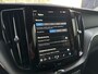Volvo XC60 2.0 T6 Plug-in hybrid AWD Ultimate Dark | 360-camera | Schuif/kanteldak | Head-up display |