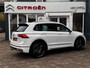 Volkswagen Tiguan 1.4 TSI eHybrid R-Line Business+ | Pano | Trekhaak | Adaptive Cruise | Virtual Cockpit | Camera