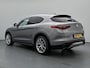 Alfa Romeo Stelvio 2.0 T 280pk First Edition AWD Automaat | Navigatie | Achteruitrijcamera | Leer | Winter Pack | 20" LM velgen