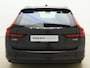 Volvo V90 T8 AWD 455pk Ultra Dark Panorama dak / HUD / 360 camera / Stoel/- stuurverwarming /