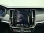 Volvo V90 T8 AWD 455pk Ultra Dark Panorama dak / HUD / 360 camera / Stoel/- stuurverwarming /
