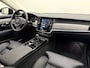 Volvo V90 T8 AWD 455pk Ultra Dark Panorama dak / HUD / 360 camera / Stoel/- stuurverwarming /