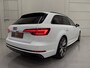 Audi A4 Avant 40 TFSI S-Line PANO/TREKHAAK/SFEER/360CAMERA/ACC/MATRIX/VIRTUAL/KEYLESS/PRIVACY/19"AUDI SPORT/EL.A.KLEP/BLACK-OPTIC/GLETSCHERWEIB METALLIC/NWPRIJS € 66.737,-