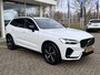 Volvo XC60 2.0 Recharge T6 AWD R-Design | Apple Carplay | Luchtvering | H&K | Stoelventilatie | 360 Camera | Achterbank verwarming