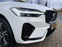 Volvo XC60 2.0 Recharge T6 AWD R-Design | Apple Carplay | Luchtvering | H&K | Stoelventilatie | 360 Camera | Achterbank verwarming