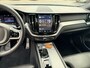 Volvo XC60 2.0 Recharge T6 AWD R-Design | Apple Carplay | Luchtvering | H&K | Stoelventilatie | 360 Camera | Achterbank verwarming
