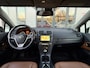 Toyota Avensis Wagon 2.0 VVTi Panoramic Business Special|Trekhaak