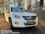 Volkswagen Tiguan 2.0 TSI R-line 4Motion Dsg Panorama Leder Navi Climate Cruise Ctr Trekhaak Stoelverwarming Full Options