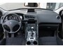 Peugeot 3008 1.6 GT|Automaat|Org NL|Trekhaak|Clima|Hoge Instap|Navi|All-Season|Volledig Onderhouden
