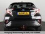Toyota C-HR 1.8 Hybrid Dynamic Navi. GARANTIE TOT 08-2028! . AFNEEMBARE TREKHAAK. ADAPTIEVE CRUISE CONTROL. PARKEERSENSOREN VOOR & ACHTER.