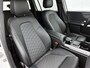 Mercedes-Benz GLB 200 Progressive | Sfeerverlichting | LED | Alarm | Augmented Reality | Parkeerpakket met Camera | Inclusief 24 maanden Mercedes-Benz Certified garantie voor Europa.