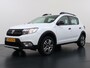 Dacia Sandero 0.9TCe 90PK 5Drs Navi Ecc Pdc Apple Carplay Android Auto Cruise Control Tech Road Bluetooth Lmv 16" DAB+ 1e Eigenaar Origineel Nederlandse Auto