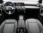 Mercedes-Benz A-klasse 250 e Plug-In Hybride Luxury | Trekhaak | Distronic | Keyless Go | Alarm | Stuur- en Stoelverwarming | Dode Hoek Ass | Inclusief 24 maanden Mercedes-Benz Certified garantie voor Europa.