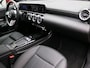 Mercedes-Benz A-klasse 250 e Plug-In Hybride Luxury | Trekhaak | Distronic | Keyless Go | Alarm | Stuur- en Stoelverwarming | Dode Hoek Ass | Inclusief 24 maanden Mercedes-Benz Certified garantie voor Europa.