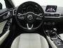 Mazda 3 2.0 SkyActiv-G Skylease GT Pure White met trekhaak : dealer onderhouden