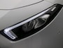 Mercedes-Benz A-klasse 180 AMG Nightpakket | Panoramadak | Sfeerverlichting | CarPlay | Augmented Reality | Parkeerpakket met Camera |. Inclusief 24 maanden Mercedes-Benz Certified garantie voor Europa.