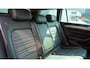 Volkswagen Passat Variant 1.5 TSI Highline Business R-Line | Vol opties | Leder | Airco | Cruise | PDC | Camera | Inruil mogelijk