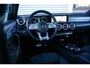 Mercedes-Benz A-klasse 200 Launch Edition Premium Plus AMG panoramadak AMBIENT Apple Carplay Brake assist Camera Multimedia Getint glas 19"L.M. Cruise Navi