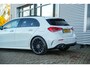Mercedes-Benz A-klasse 200 Launch Edition Premium Plus AMG panoramadak AMBIENT Apple Carplay Brake assist Camera Multimedia Getint glas 19"L.M. Cruise Navi