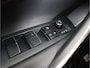 Toyota Corolla Touring Sports Hybrid 140 GR Sport *DEMO* | Sportstoelen | Half lederen bekleding | Parkeersensoren V+A |