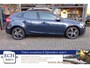 Volvo V40 1.6 T3 150 pk Navi, 17 inch, Bluetooth