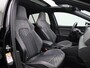 Volkswagen Golf 1.5 eTSI R-Line 130 PK | R-Line | Automaat | Panoramadak | Navigatie | Parkeersensoren | Climate Control | Digital Cockpit Pro | Privacy Glass | Sportonderstel | Keyless | Apple Carplay | Android Auto | LED | Lichtmetalen velgen |