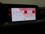 Volkswagen Golf 1.5 eTSI R-Line 130 PK | R-Line | Automaat | Panoramadak | Navigatie | Parkeersensoren | Climate Control | Digital Cockpit Pro | Privacy Glass | Sportonderstel | Keyless | Apple Carplay | Android Auto | LED | Lichtmetalen velgen |