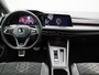Volkswagen Golf 1.5 eTSI R-Line 130 PK | R-Line | Automaat | Panoramadak | Navigatie | Parkeersensoren | Climate Control | Digital Cockpit Pro | Privacy Glass | Sportonderstel | Keyless | Apple Carplay | Android Auto | LED | Lichtmetalen velgen |