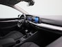 Volkswagen Golf 1.0 TSI Life 110 PK | Airco | Navigatie | Apple Carplay | Parkeersensoren vóór en achter | Adaptieve Cruise Control | Rijstrook behoudassistent | Auto Hold | Buitenspiegels elektrisch verstelbaar en verwarmbaar |