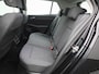 Volkswagen Golf 1.0 TSI Life 110 PK | Airco | Navigatie | Apple Carplay | Parkeersensoren vóór en achter | Adaptieve Cruise Control | Rijstrook behoudassistent | Auto Hold | Buitenspiegels elektrisch verstelbaar en verwarmbaar |