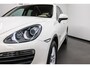 Porsche Cayenne 3.0 S Hybrid Btw auto, Fiscale waarde € 12.000,- (€ 32.190.08 Ex B.T.W) DEALER AUTO Dealer auto