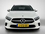 Mercedes-Benz A-klasse 160 Business Solution Ledkoplampen | Apple CarPlay | Achteruitrijcamera | Stoelverwarming Voor. Inclusief 24 maanden Mercedes-Benz Certified garantie voor Europa.