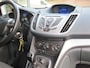 Ford C-Max 1.6 Trend in super staat met trekhaak  apk 05-08-2026