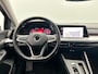 Volkswagen Golf Variant 1.0 eTSI Life Camera Trekhaak Stoelverwarming Adaptieve Cruise Carplay