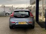 Volvo V40 2.0 T2 Nordic+ / NL-Auto / Dealer-Onderhouden / Standkachel / Cruise-Control / Climate-Control / Stoelverwarming / LED / Radio-Bluetooth / Navi / Verwarmde-Voorruit / PDC-Achter / 16'' LMV / ENZ.