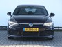 Volkswagen Golf 1.5 TSI R-Line | Navigatie | LED Plus | Climate control | Side Assist | Achteruitrijcamera | Trekhaak | 18" Bergamo |