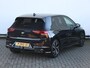 Volkswagen Golf 1.5 TSI R-Line | Navigatie | LED Plus | Climate control | Side Assist | Achteruitrijcamera | Trekhaak | 18" Bergamo |