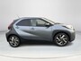 Toyota Aygo X 1.0 VVT-i MT Envy | Celestite Grey met zwart dak | Nieuw uit voorraad leverbaar |