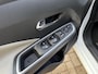 Nissan Micra 1.0 IG-T N-Connecta / Navigatie / Trekhaak / All-Season / Camera / Climate Control / Cruise Control / Bluetooth / NAP - Origineel Nederlands