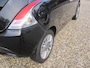 Lancia Ypsilon 0.9 TwinAir Gold met trekhaak apk 17-10-2026