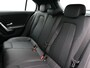 Mercedes-Benz A-klasse 180 Business Solution Luxury Distronic | Sfeerverlichting | Achteruitrijcamera | Ledkoplampen | Stoelverwarming Voor | Inclusief 24 maanden Mercedes-Benz Certified garantie voor Europa.