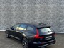 Volvo V60 T6 Aut. Plug-in hybrid AWD Plus Dark | Trekhaak | 360 camera | Harman Kardon audio | Stoel- en stuurwielverwarming | Adaptive cruise control | Dode hoek detectie BLIS |
