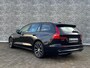 Volvo V60 T6 Aut. Plug-in hybrid AWD Plus Dark | Trekhaak | 360 camera | Harman Kardon audio | Stoel- en stuurwielverwarming | Adaptive cruise control | Dode hoek detectie BLIS |