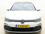 Volkswagen Golf 1.5 eTSI R-Line Business | Automaat | Schuif/Kanteldak | Stoelverwarming | Camera | Adaptieve Cruise | Apple Carplay / Android Auto | Achterbankverwarming |